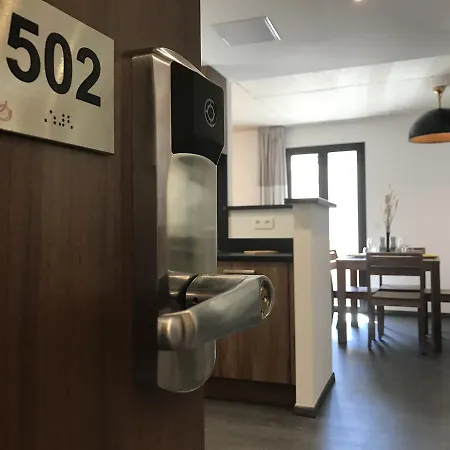 Apartahotel Kalliste