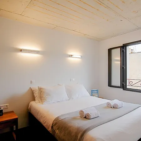 Aparthotel Kalliste 4*