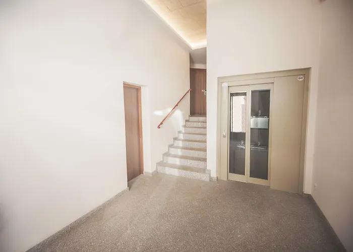 Lägenhetshotell Kalliste 4*