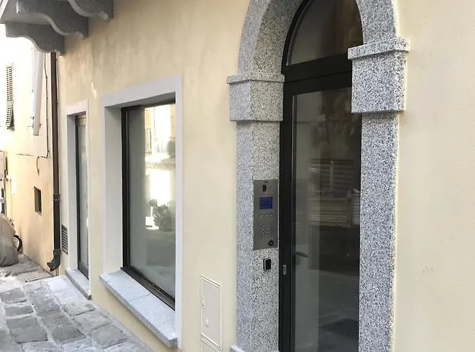 Kalliste Lägenhetshotell 4*