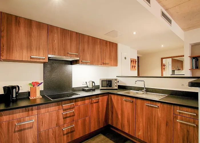 Kalliste Lägenhetshotell 4*